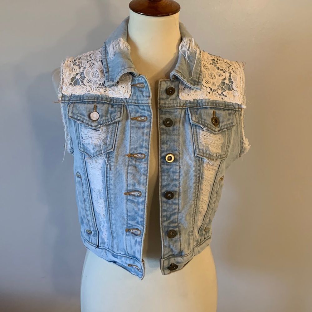 [CARMAR] Light Wash Denim/Crochet Knit Vest - Size Small